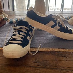 Pro-Keds Royal Classic Black Suede.. Men’s Size 8.5‎